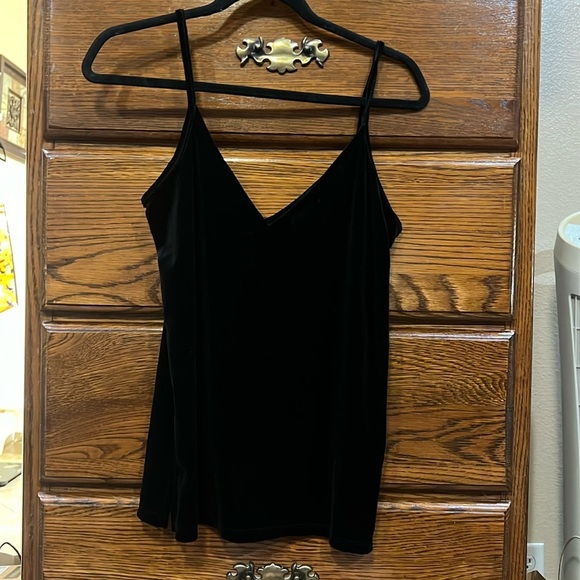 Old Navy Tank - Picture 1 of 4